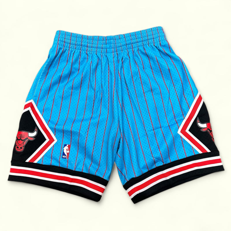 CHICAGO BULLS STRIPED SKY BLUE SHORTS