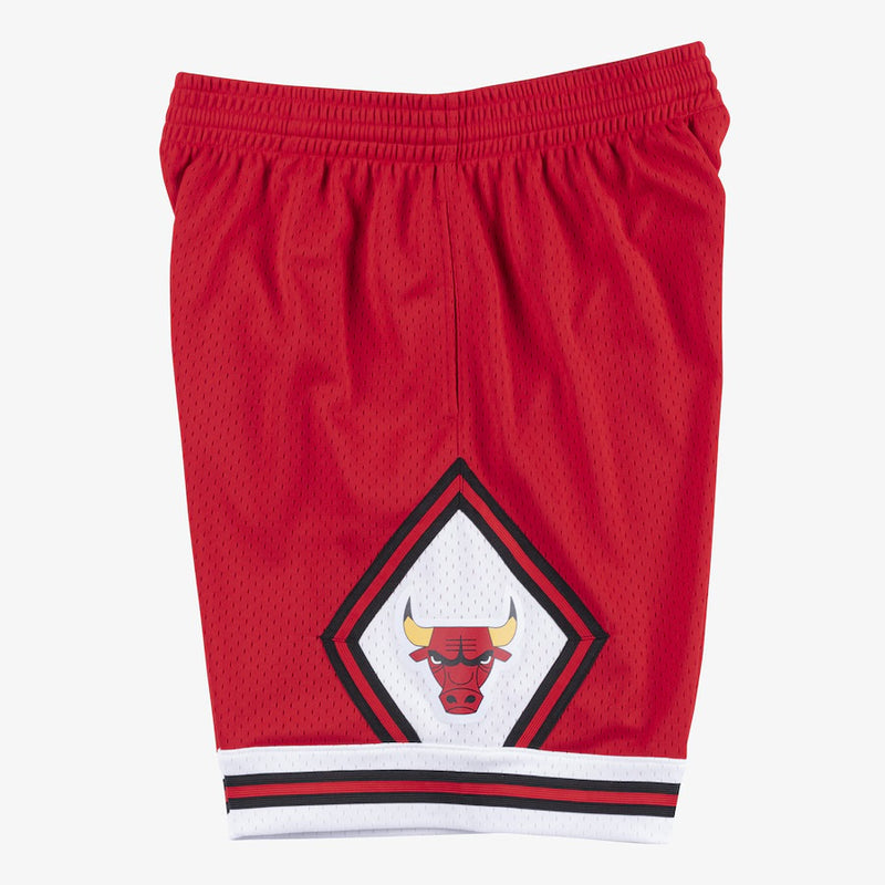 Chicago Bulls Red Shorts Yellow Horns