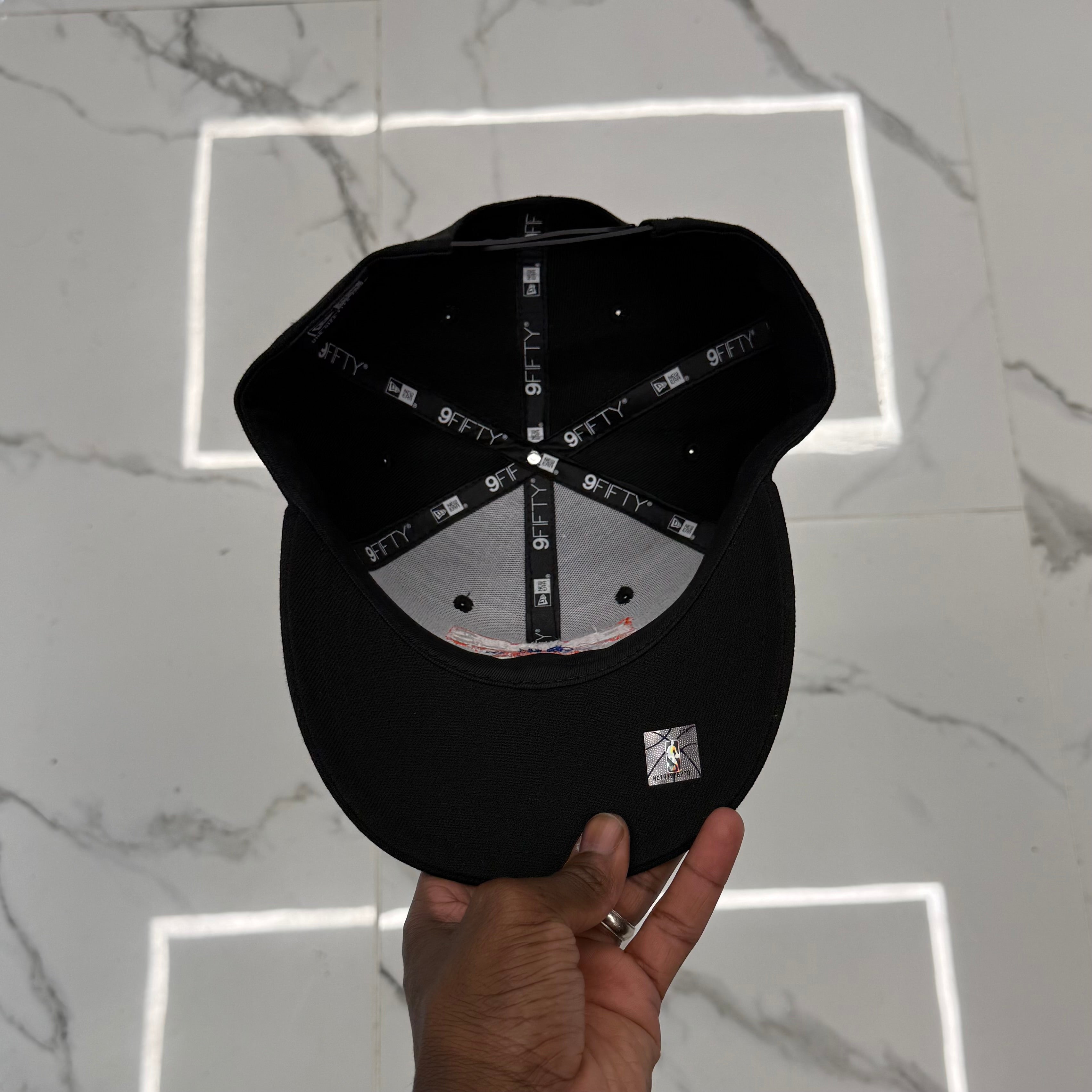 New York Knicks NBA 2026 Finals Net Black 950 Classic Snap Back