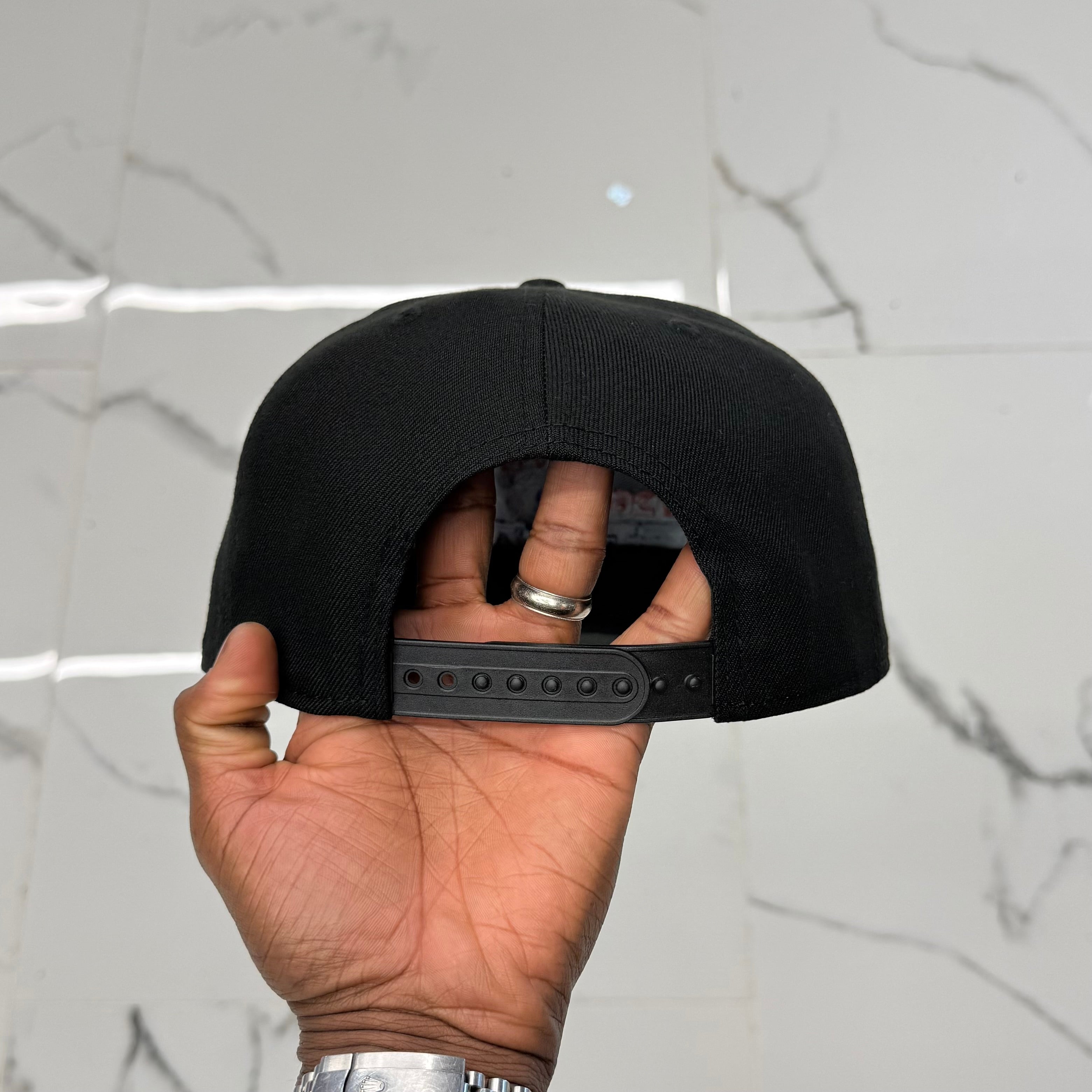 New York Knicks Big FINALS Black 950 Classic 2026 Snap Back – CAP