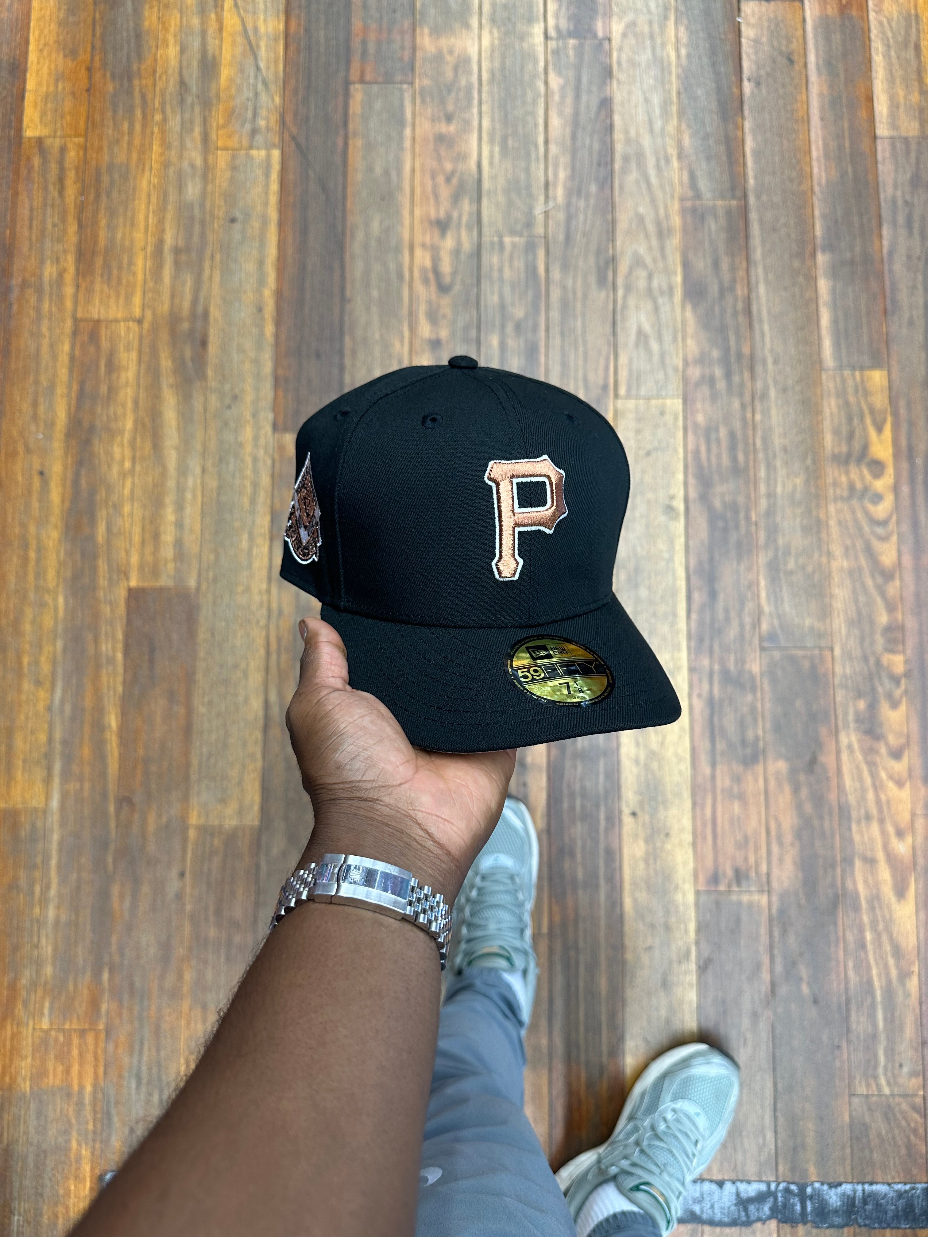 Pittsburgh Pirates All Black w/ Copper Logo 1960 WS