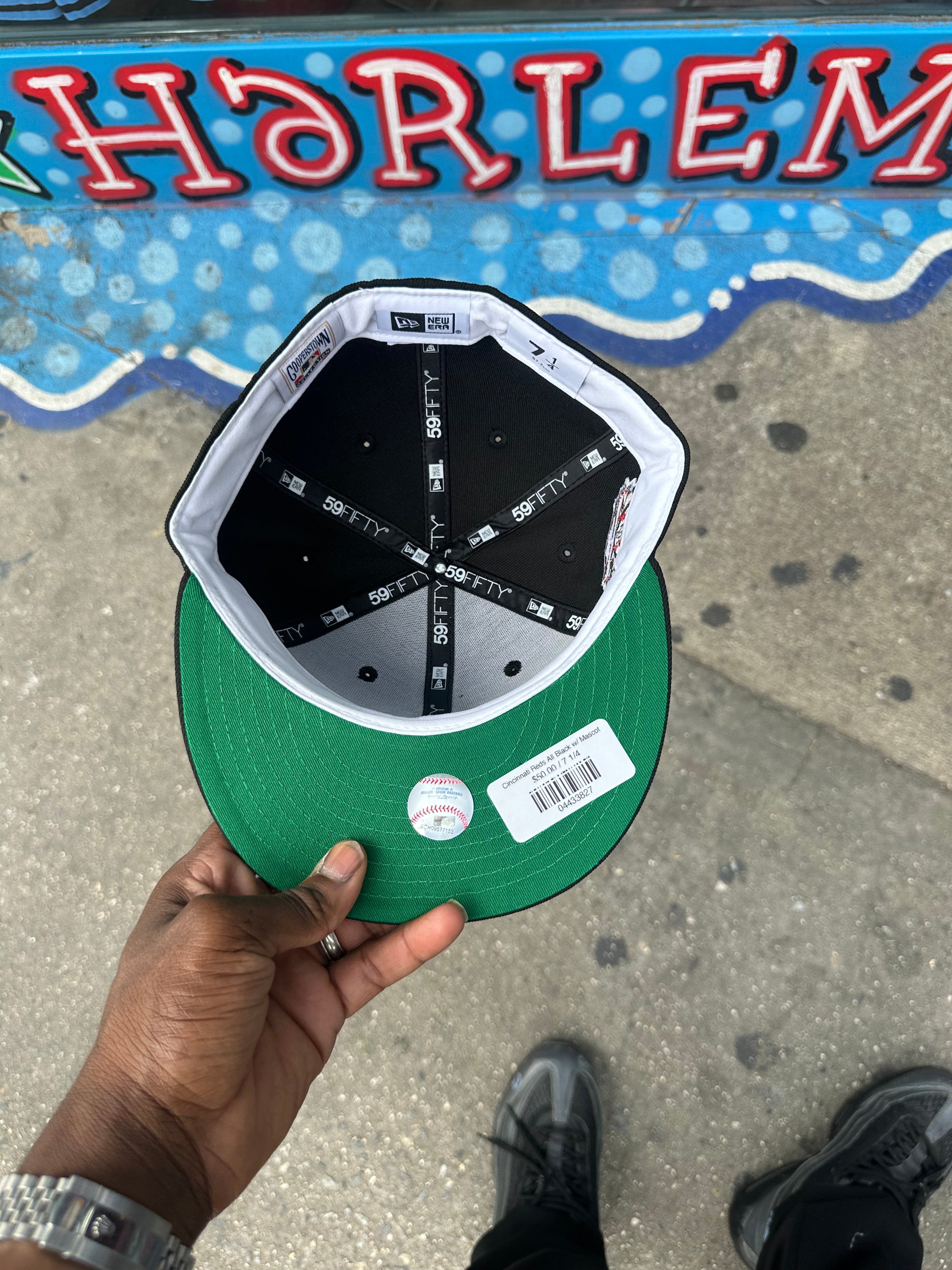 Cincinnati Reds All Black w/ Mascot 2003 Inaugural