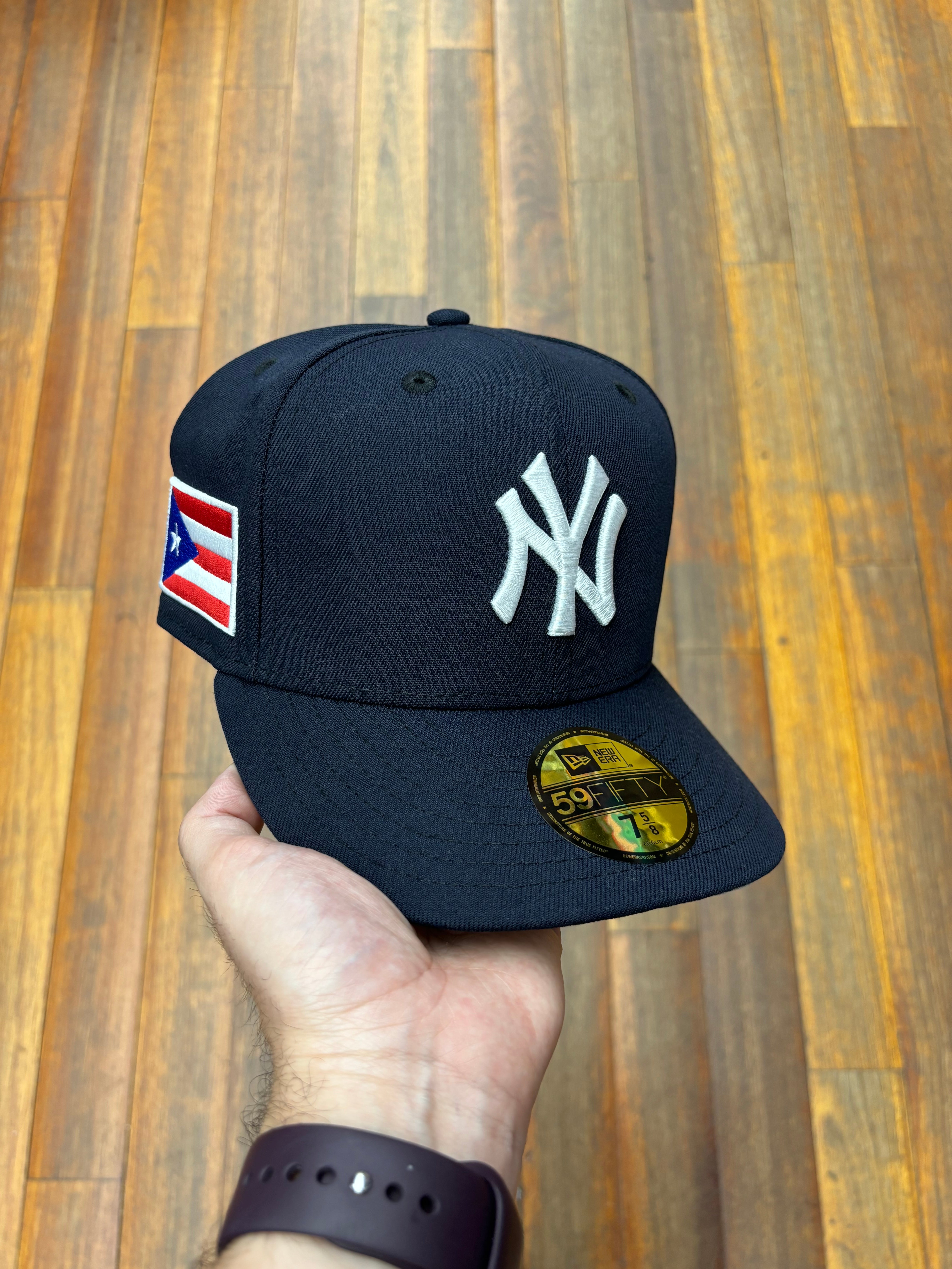 New York Yankees Navy Puerto Rico Flag