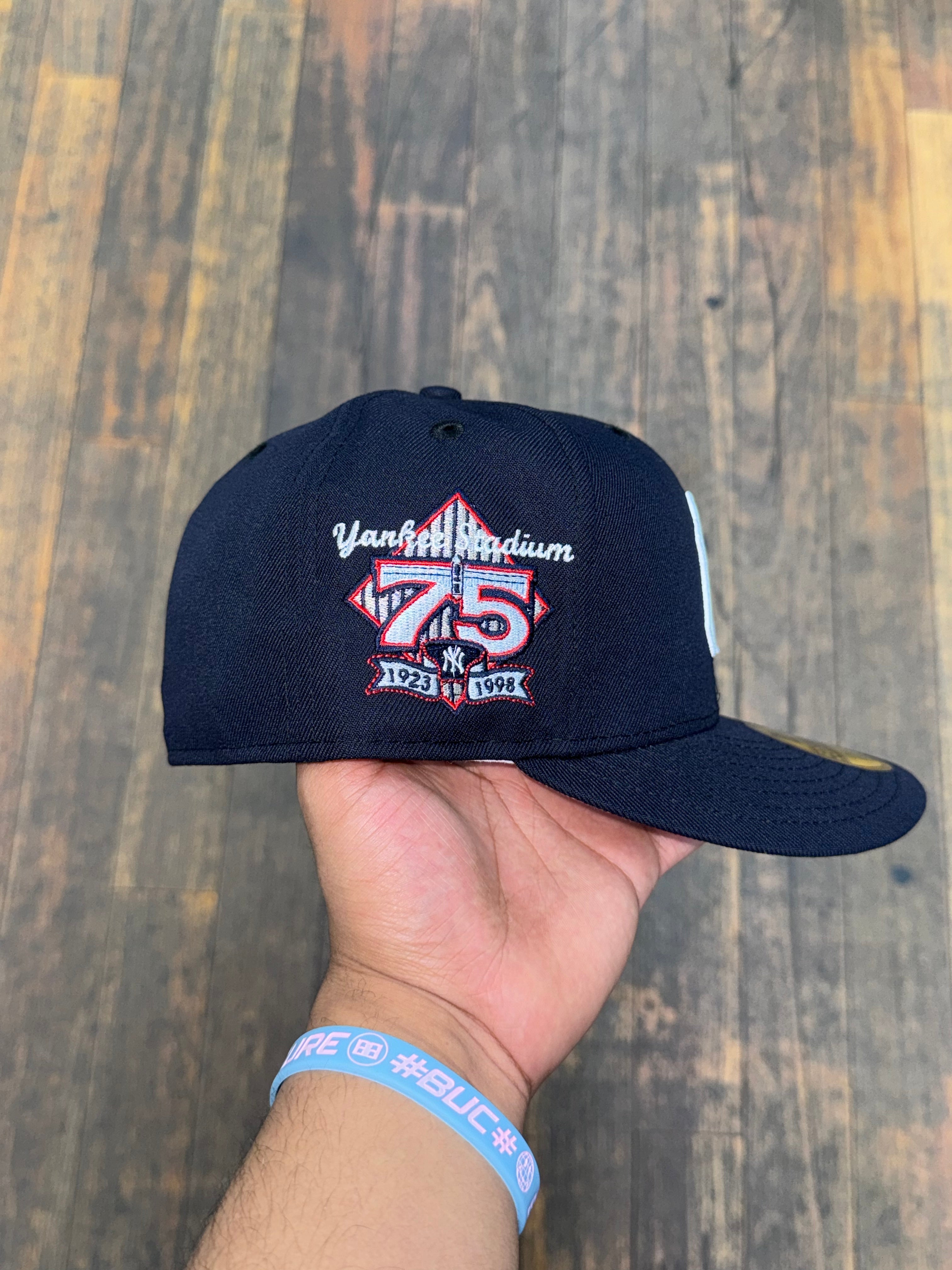 New York Yankees All Navy Gradient Logo 75 Years