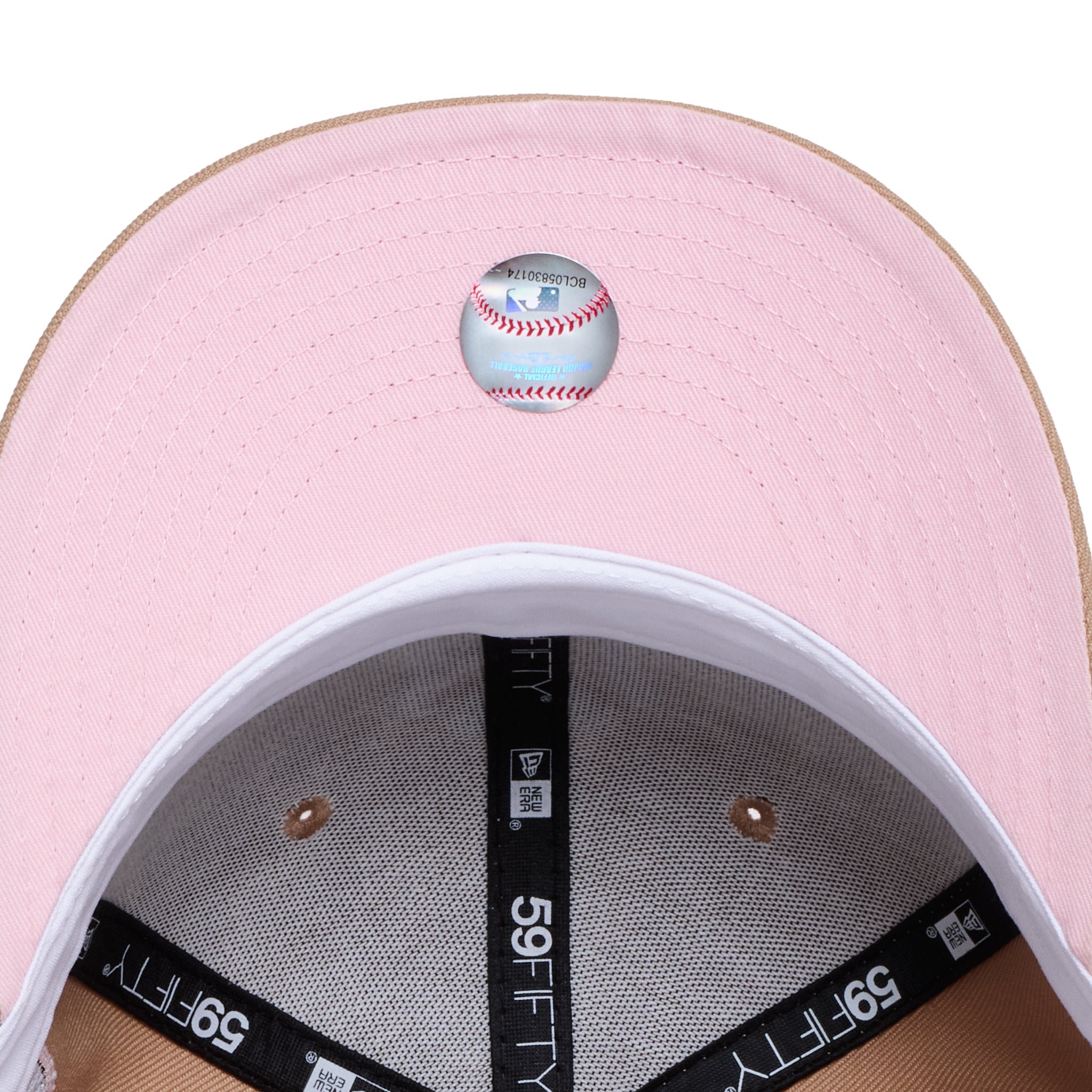 New York Yankees Camel Pink Heart  27x Champs Pink uv