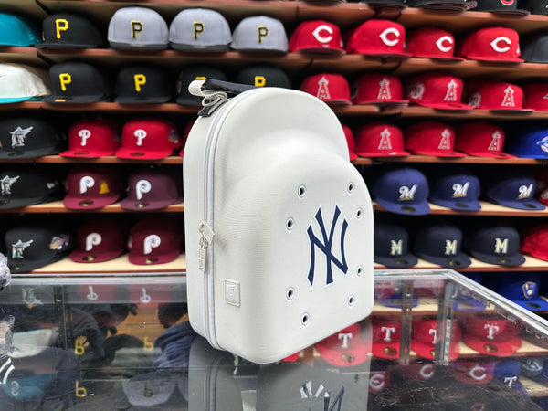 New York Yankees 6 Pack Cap Carrier