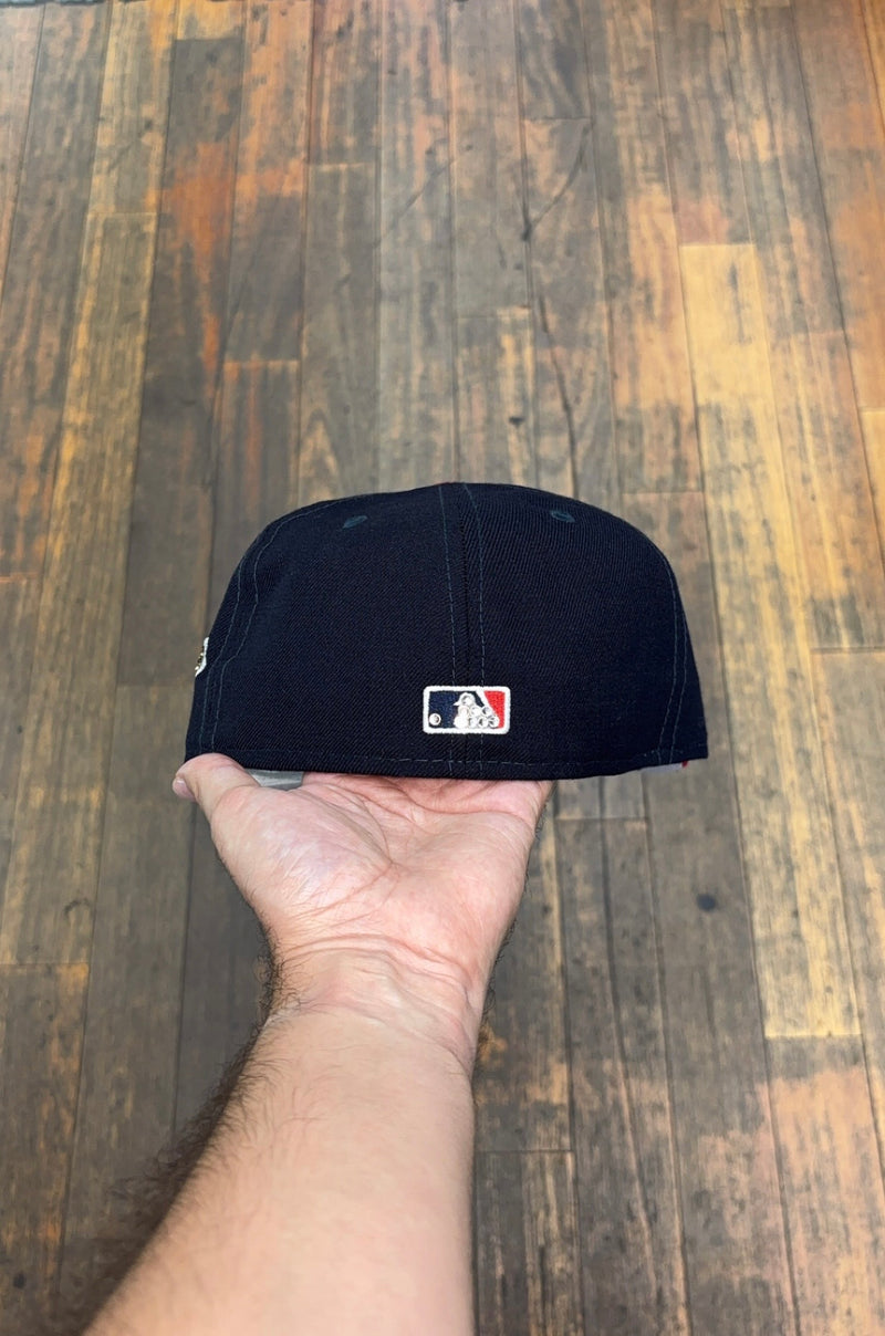 Atlanta Braves Crystallized Fitted World Series 1995