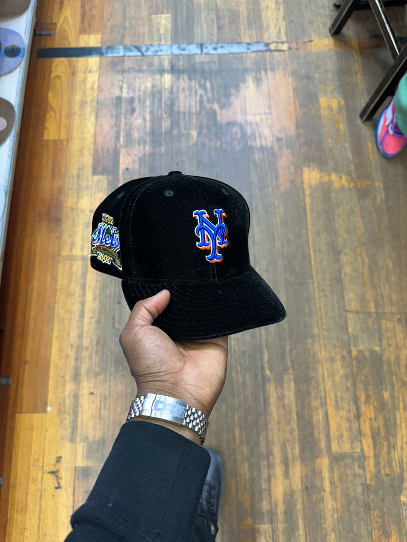 New York Mets All Black Velvet 40Th Anniversary