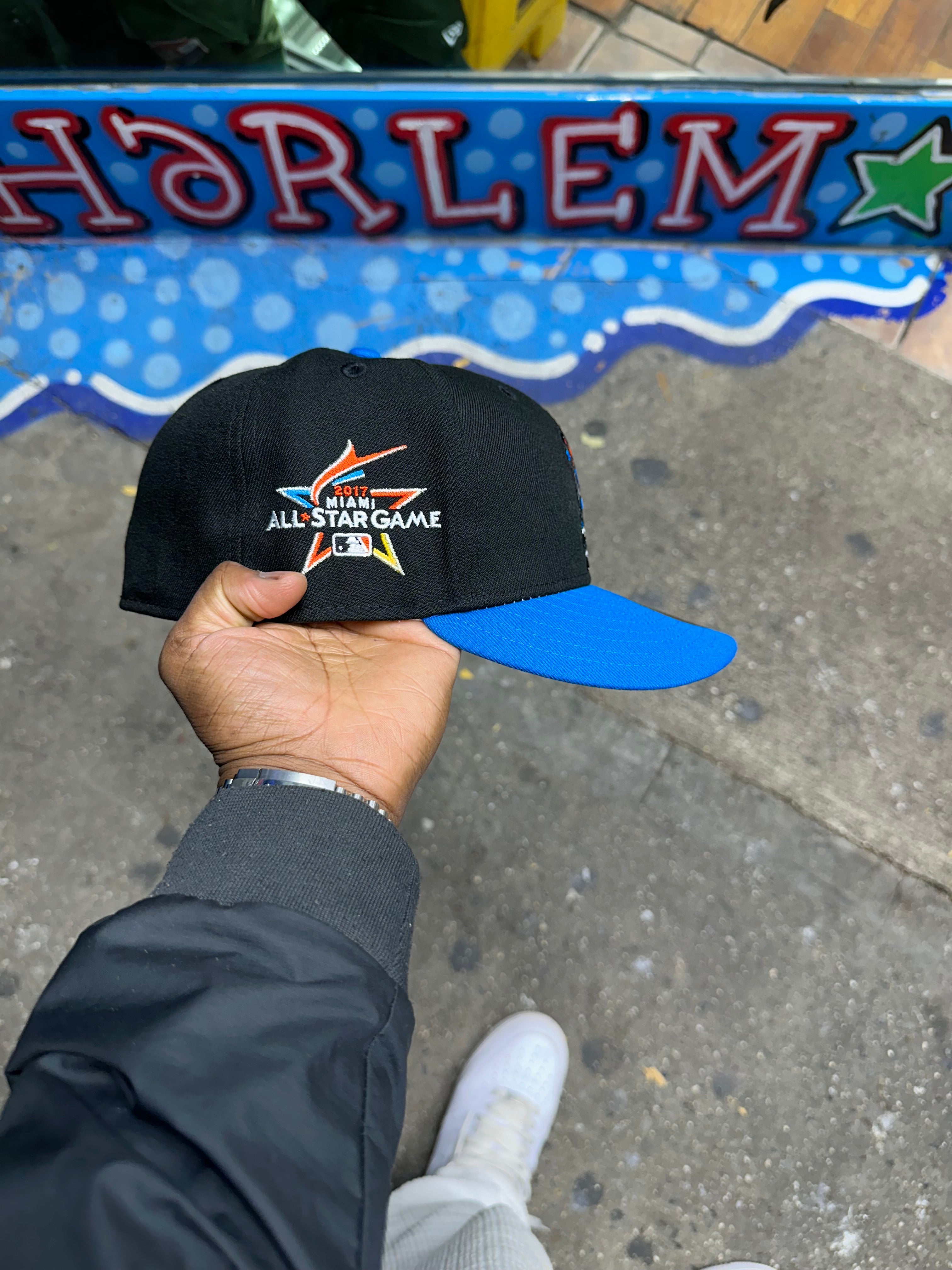 Florida Marlins Mascot Black and Blue 2017