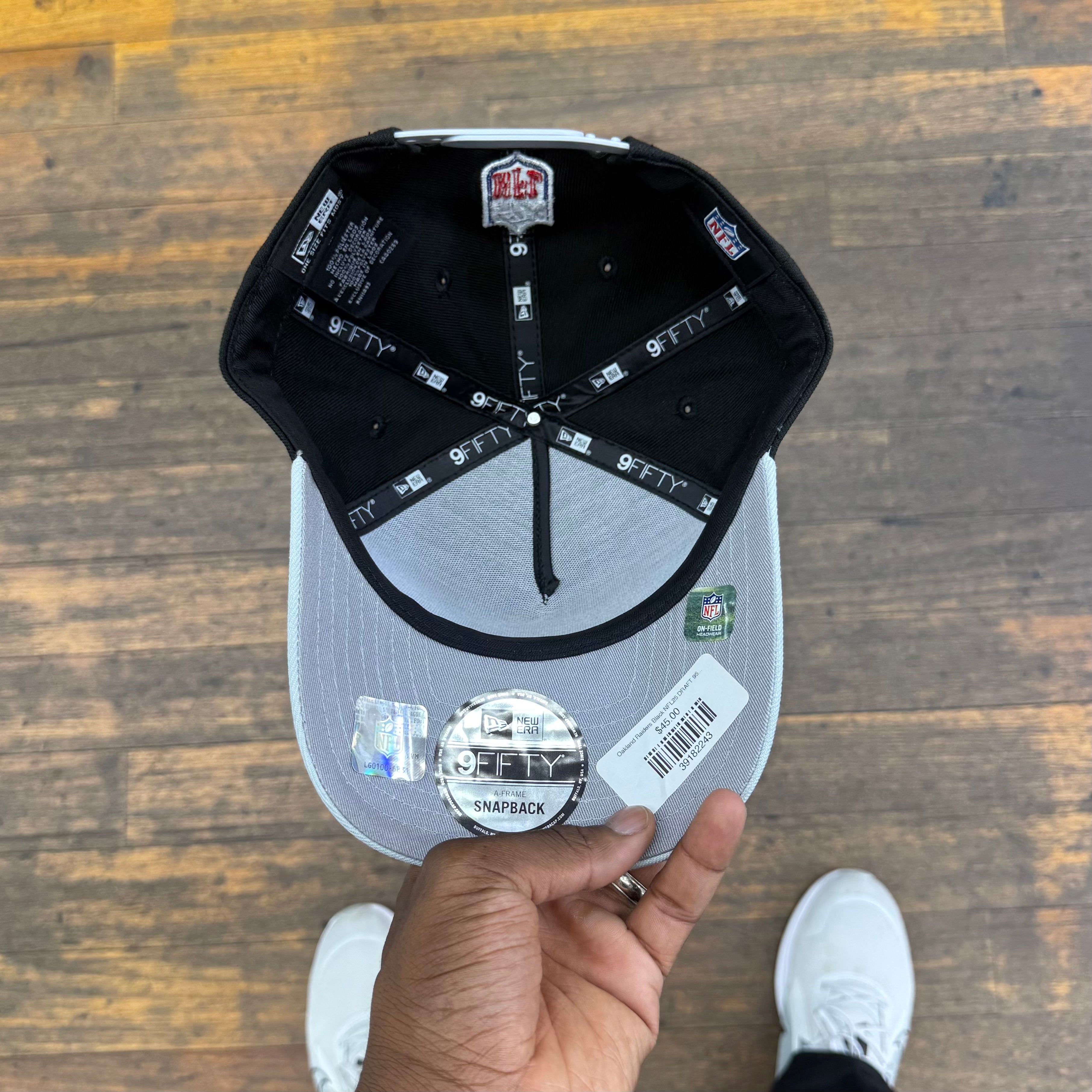Oakland Raiders Black NFL25 DRAFT 950 AFrame Snap Back