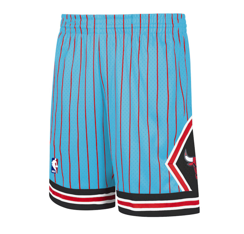 CHICAGO BULLS STRIPED SKY BLUE SHORTS