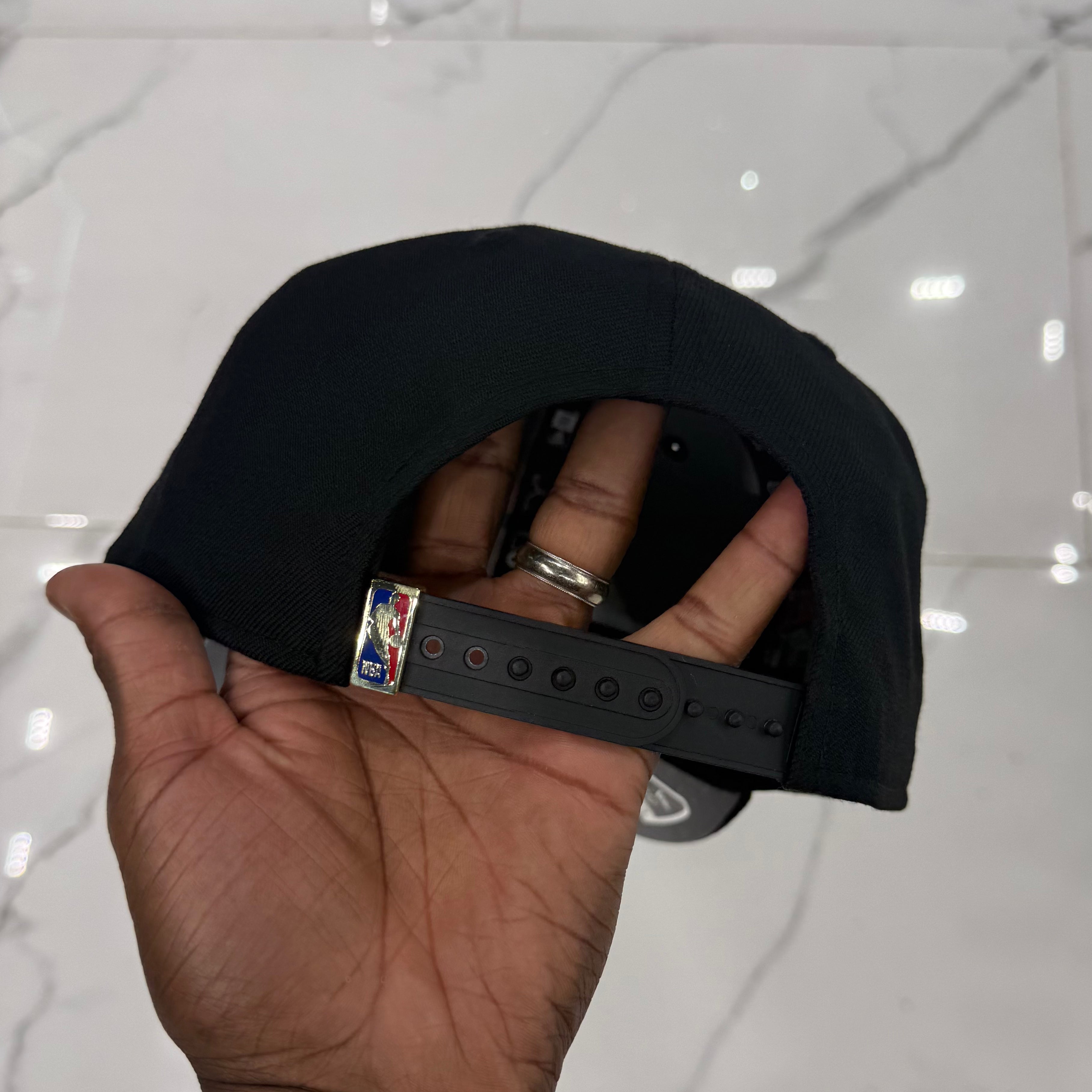New York Knicks Black and Suede 50 Years 950 Classic SnapBack