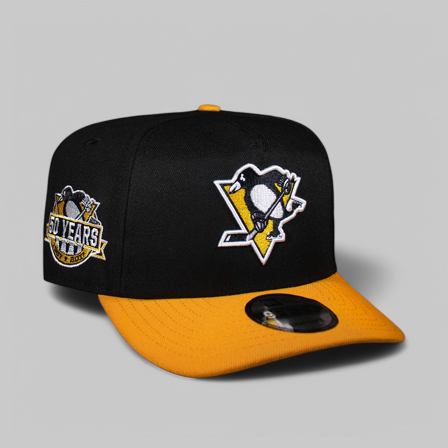 Pittsburgh Penguins Black & Yellow 950 AFrame Snap Back