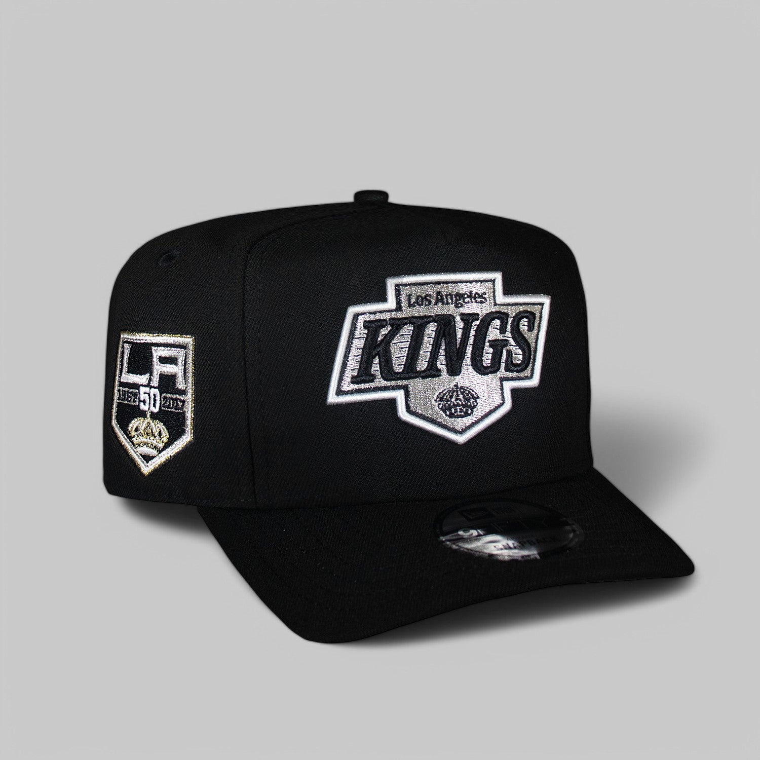 Los Angeles Kings All Black 950 AFrame Snap Back