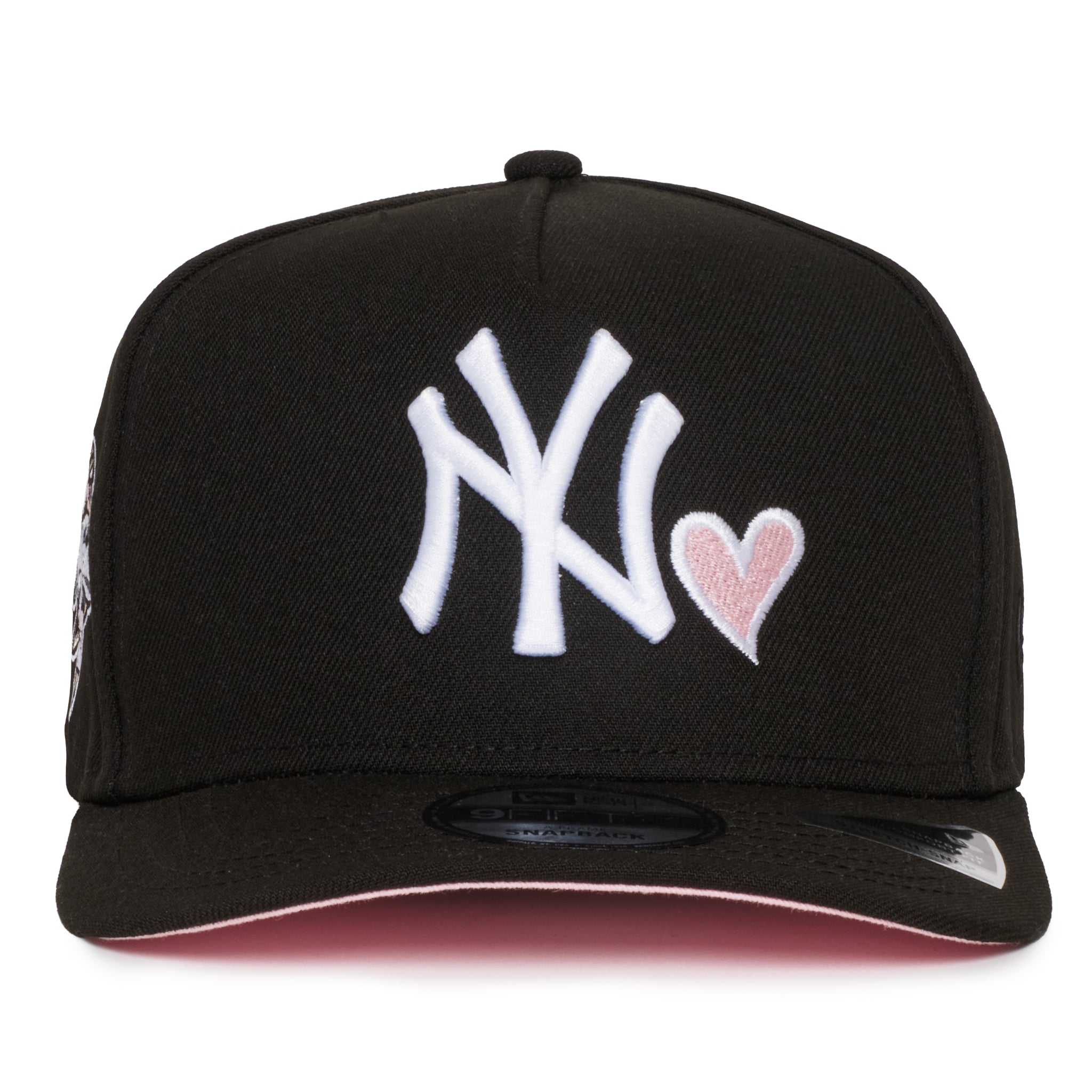 New York Yankees Black Pink Heart 950 AFrame 00 WS Patch Snap Back