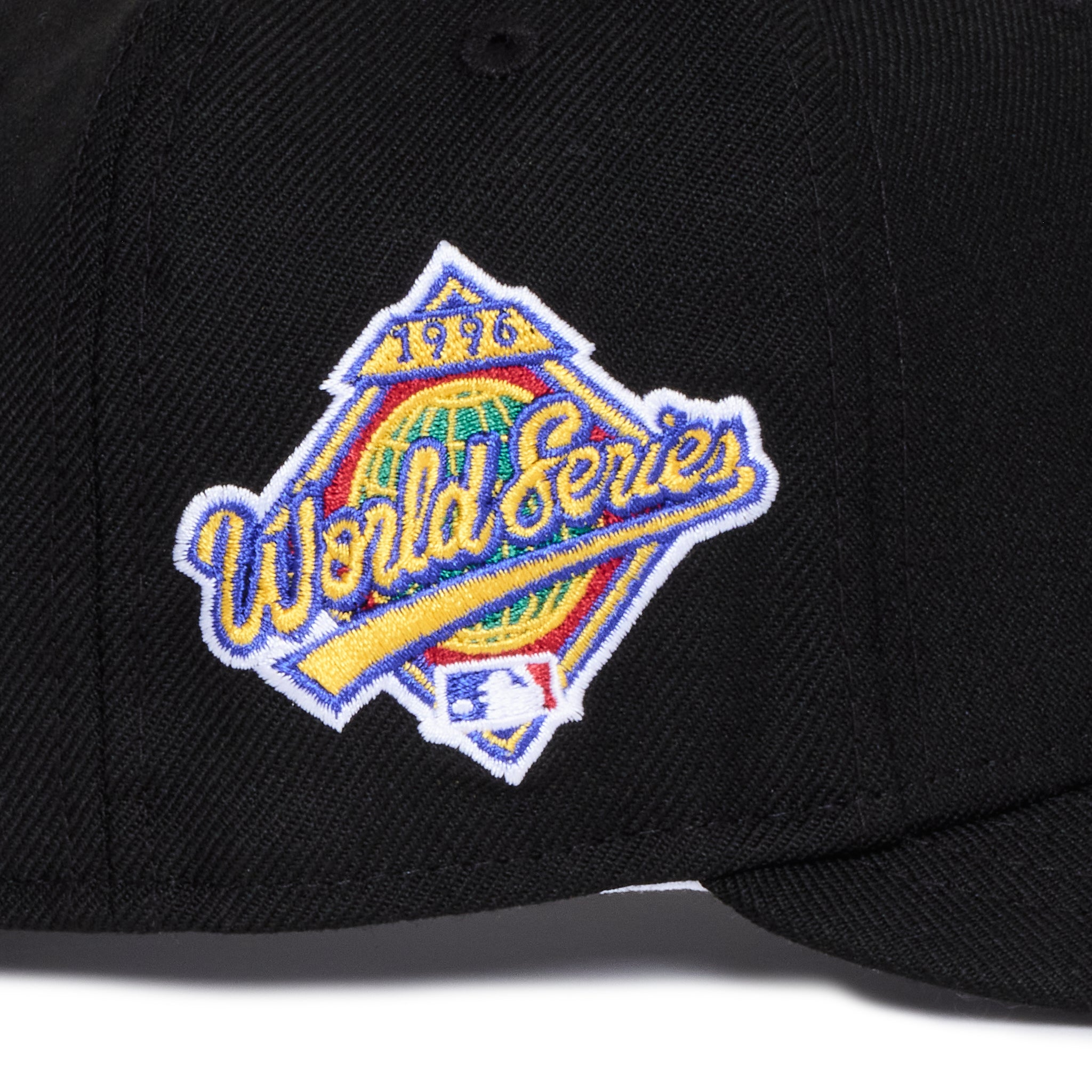 New York Yankees All Black Grey UV 1996 WS White S.B