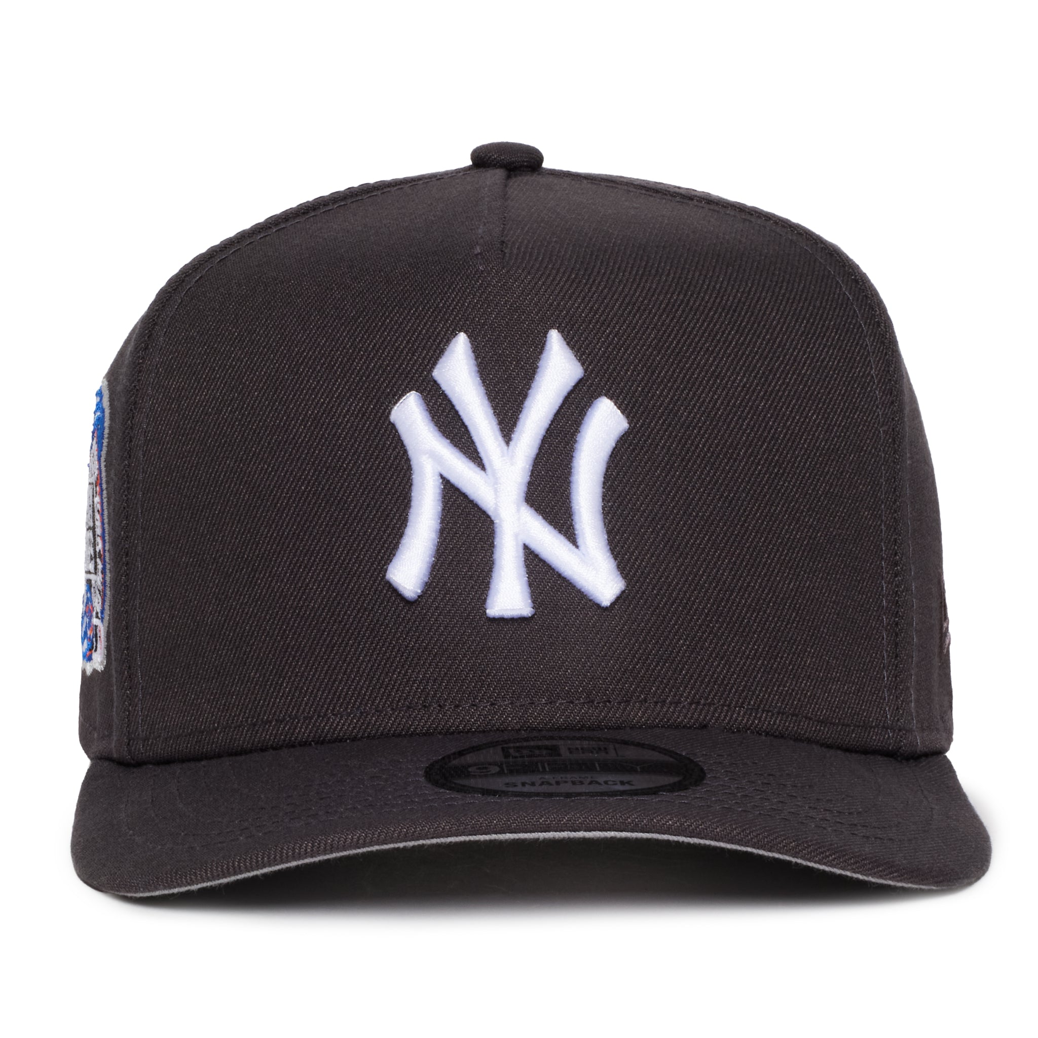 New York Yankees Dark Grey 950 AFrame SWS Patch Snap Back