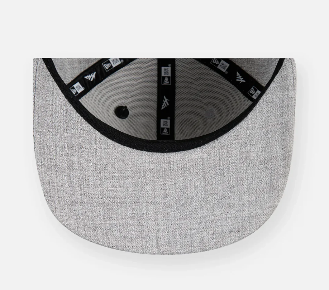 Roc Nation Paper Planes Heather Grey 950 Snap Back