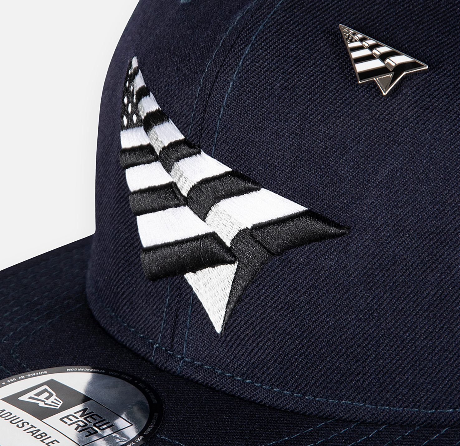 Roc Nation Paper Planes Navy Old School Grey UV 950 Snap Back