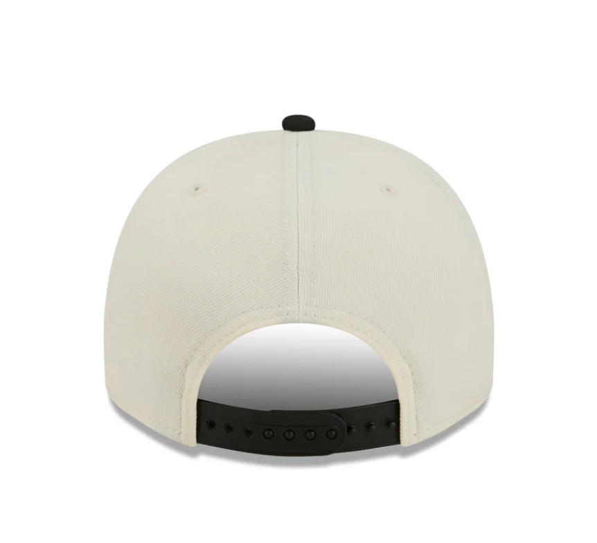 Detroit Pistons HWC Chrome White 9FIFTY A-Frame Snapback
