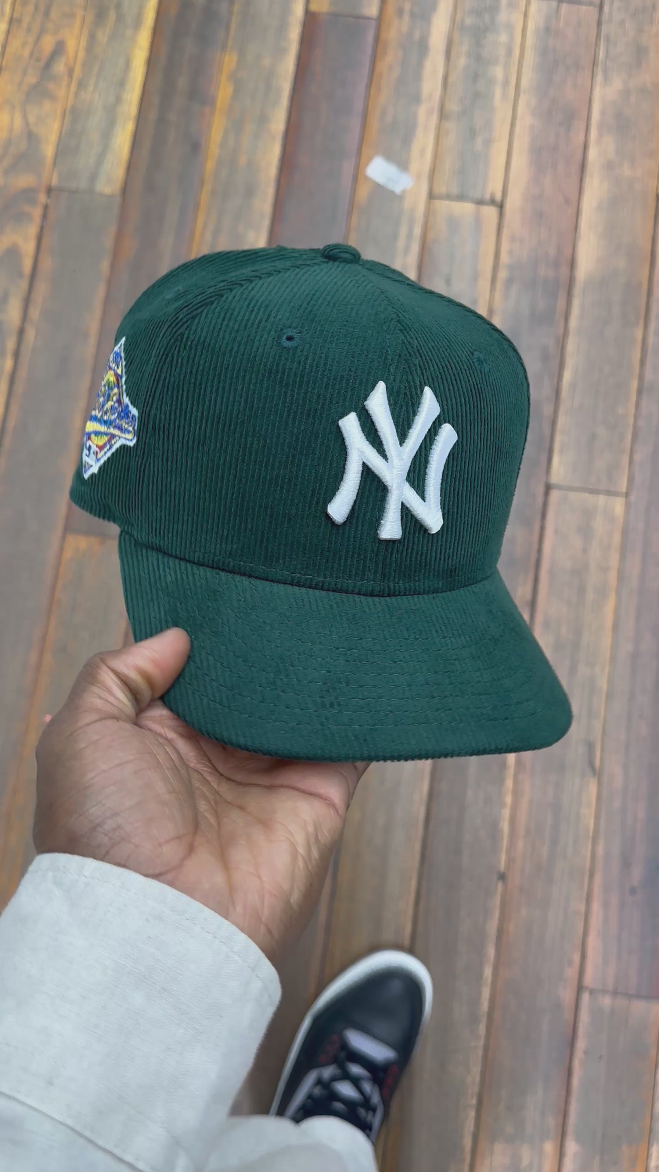 New York Yankees Dark Green Corduroy 1996 World Series