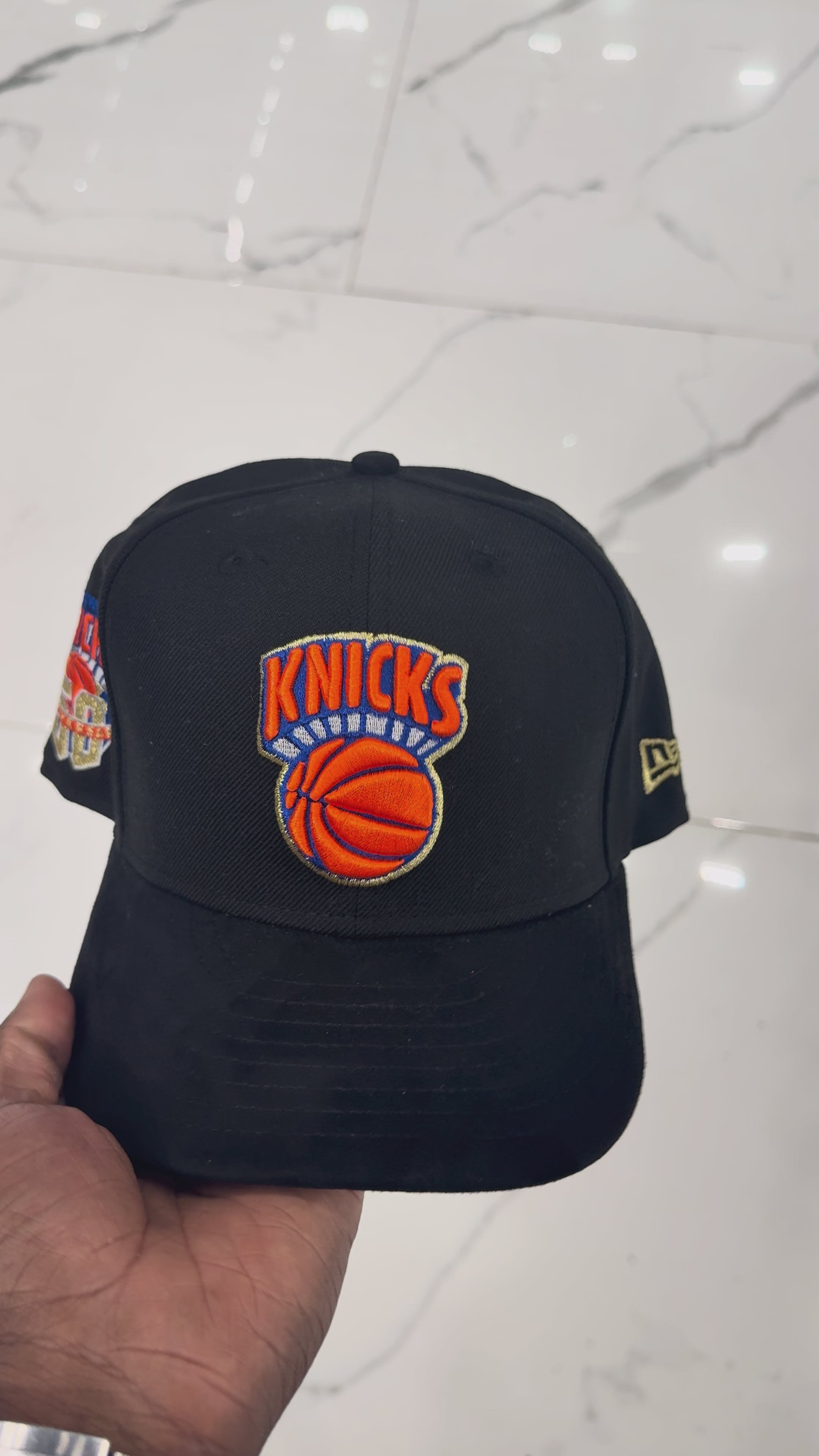 New York Knicks Black and Suede 50 Years 950 Classic SnapBack