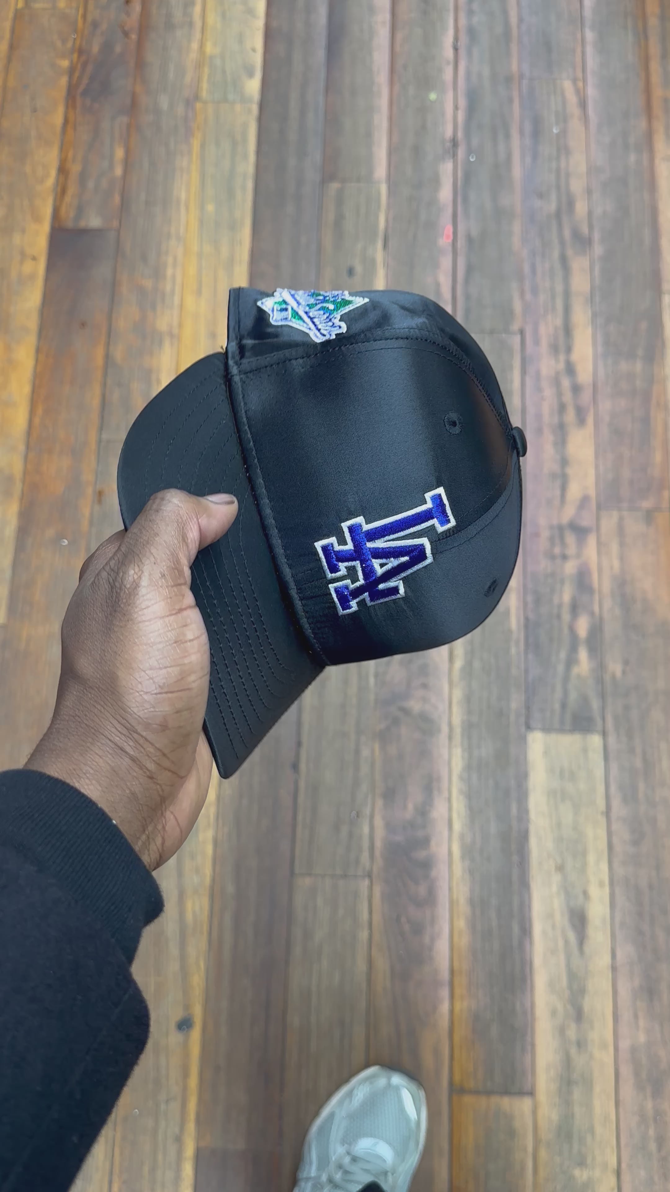 Los Angeles Dodgers Black Satin 1988 World Series