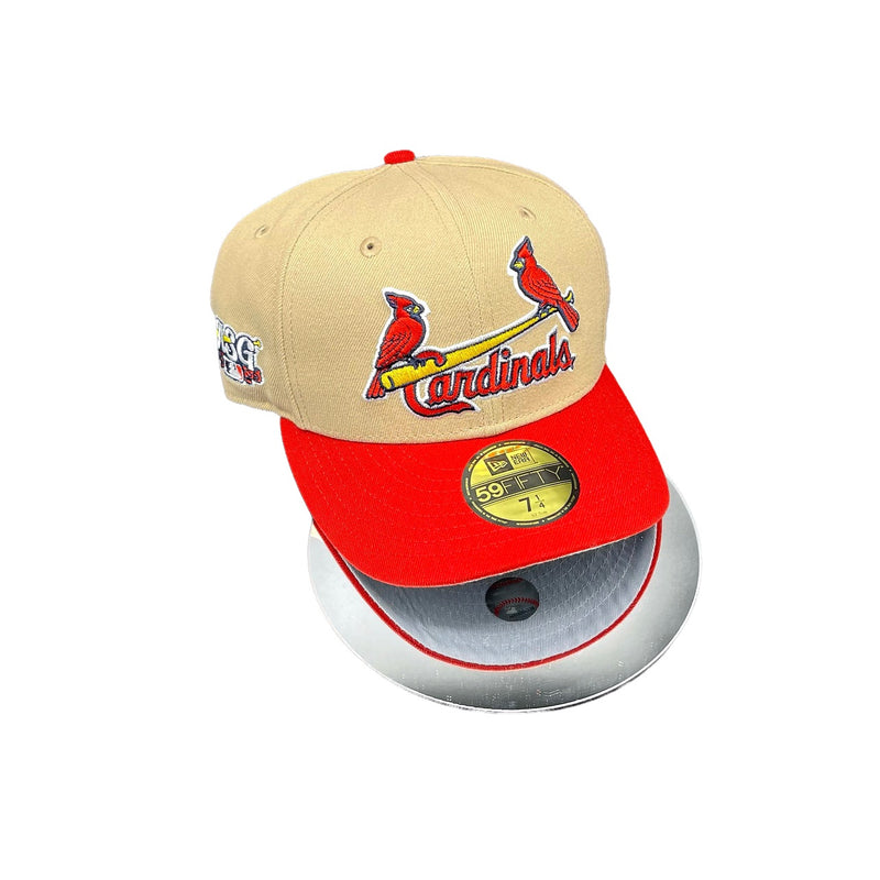 ST. Louis Cardinals Camel and Red Love Birds