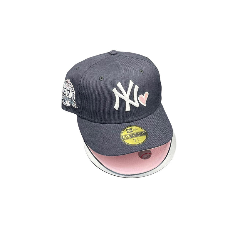 New York Yankees Navy Pink Heart 27X