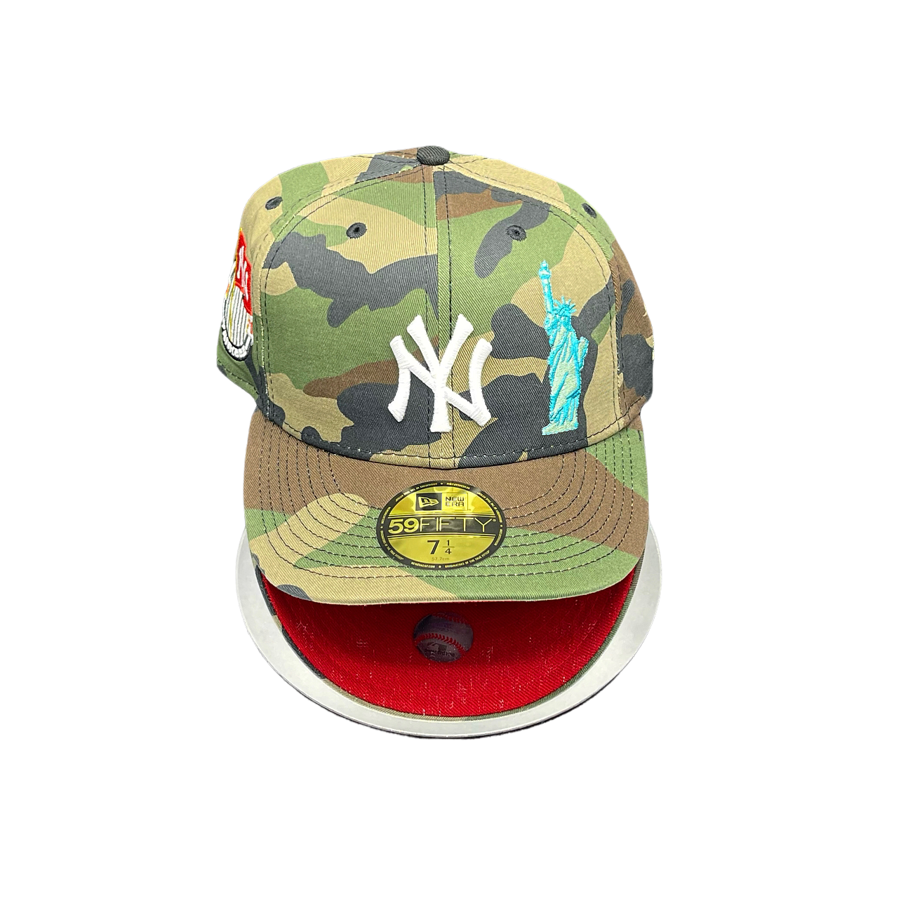 New York Yankees Statue Camo Red UV