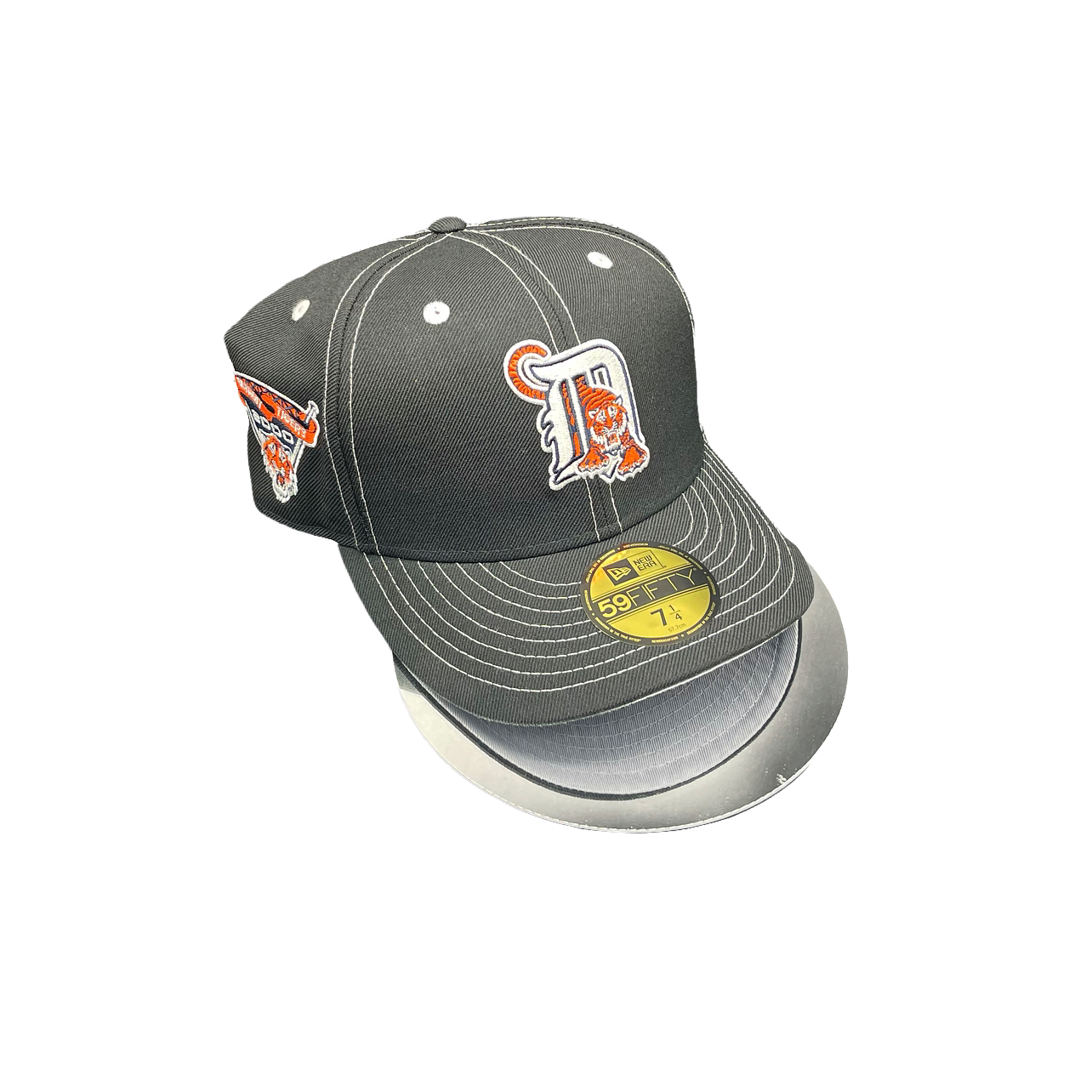 Detroit Tigers All Black w/ White Stitching 2000 Inaugural